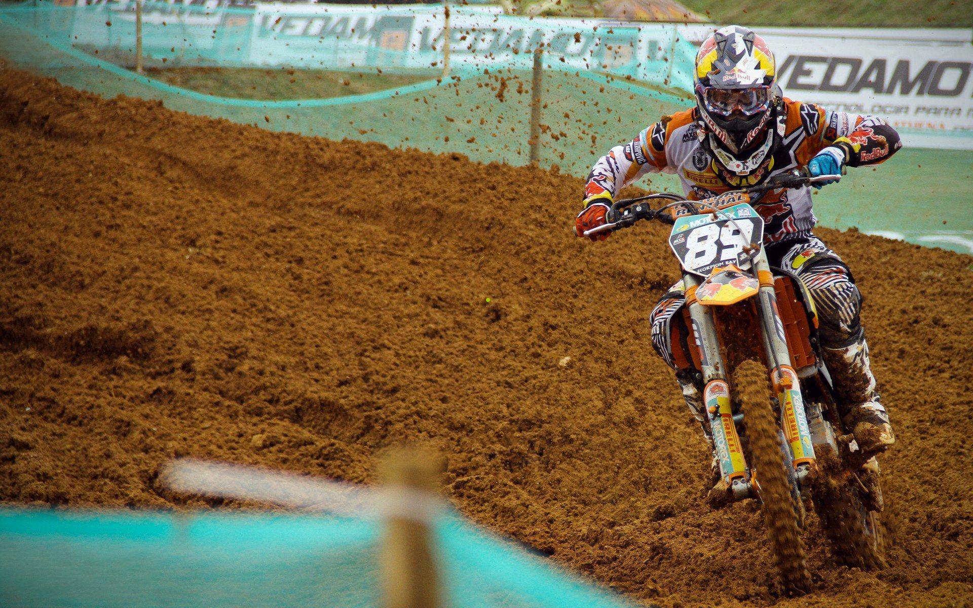 斗牛士军团强势启航,莫德里奇落寞背影成开场注脚