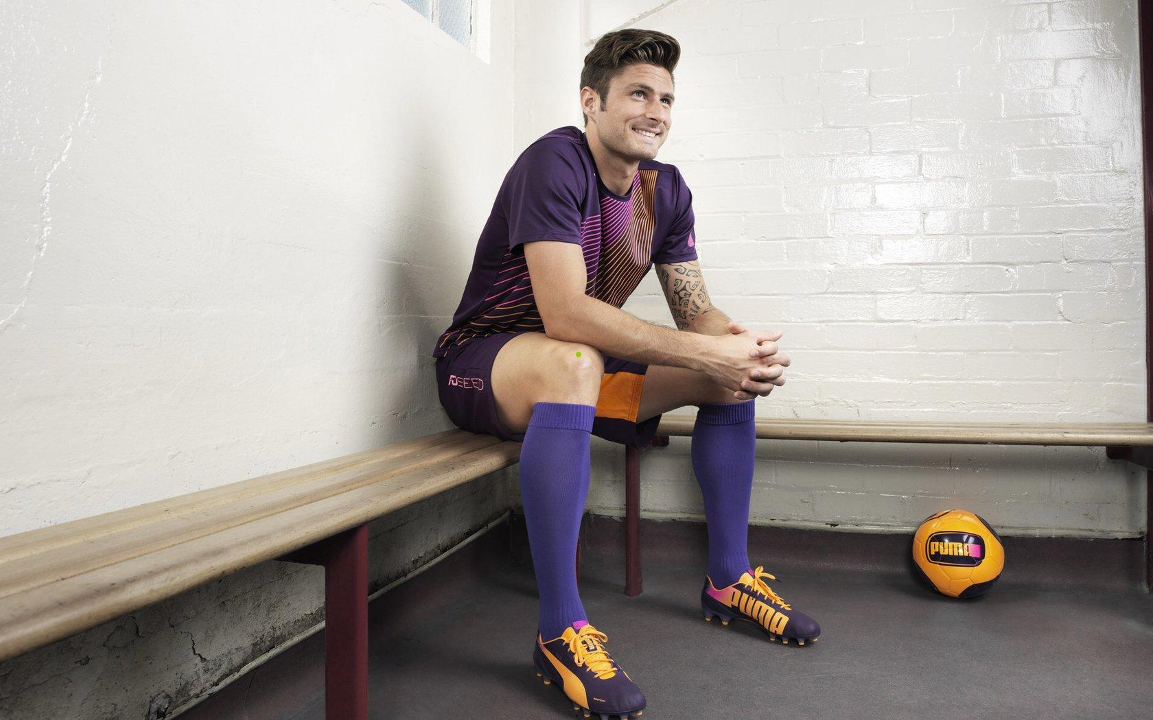 洛国富赛场公开致歉金敬道,无意伤害只为拼搏展现实力