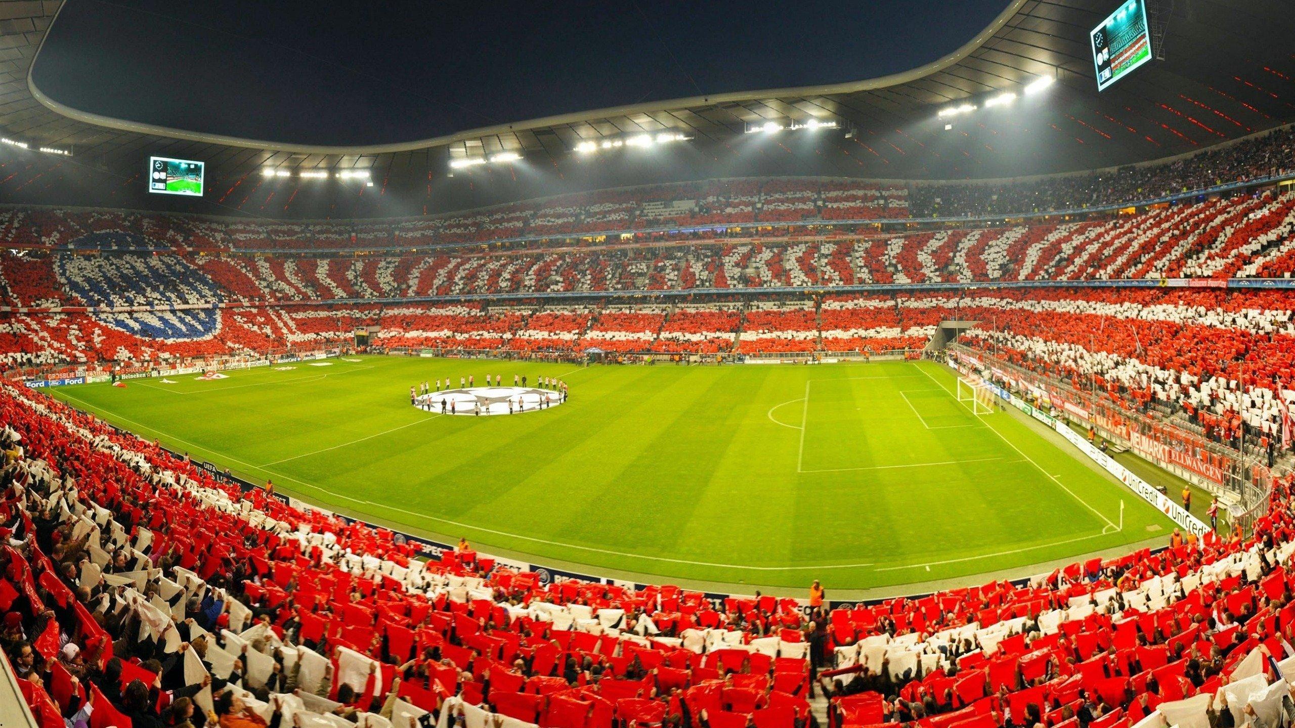 迈阿密国际力压温哥华白浪，捧起冠军奖杯创造历史