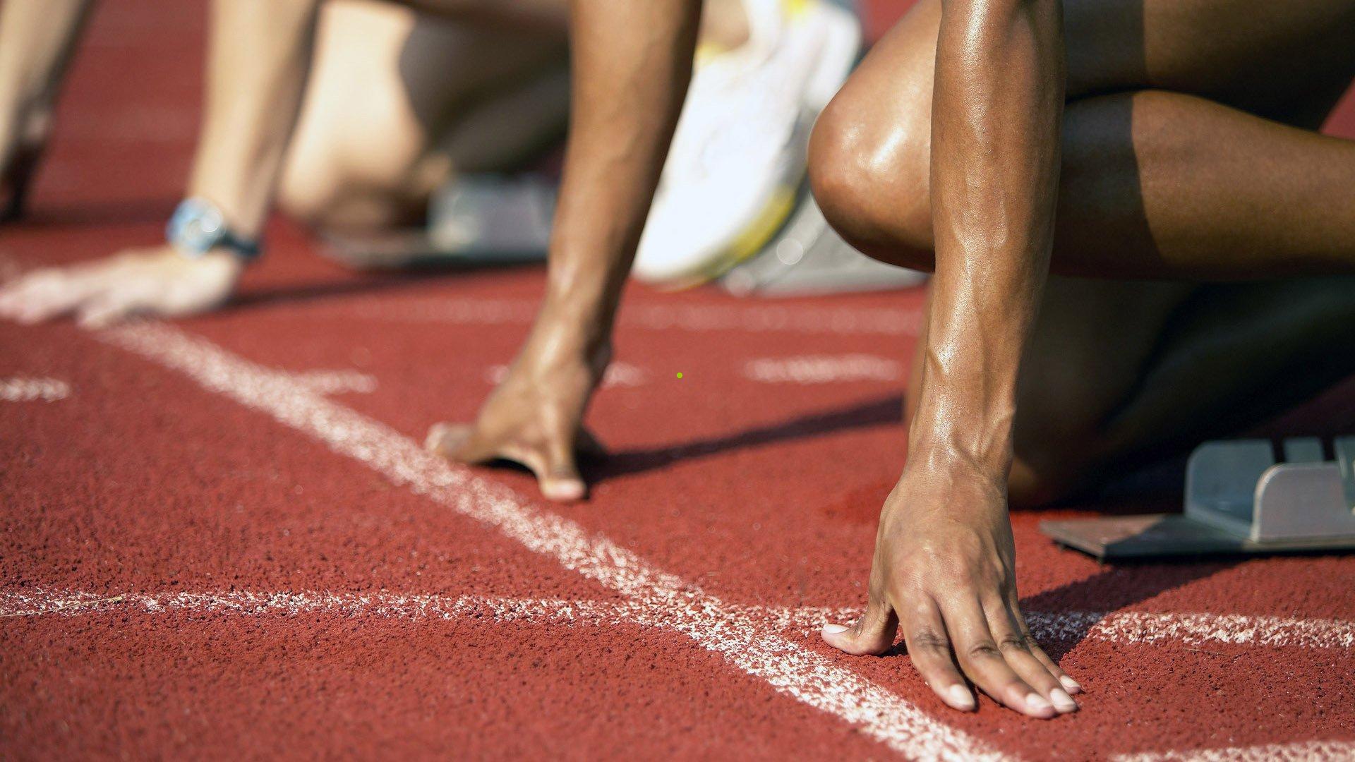 欧冠女足赛场现补时绝杀疑云，拜仁压哨球争议终结尤文不败金身