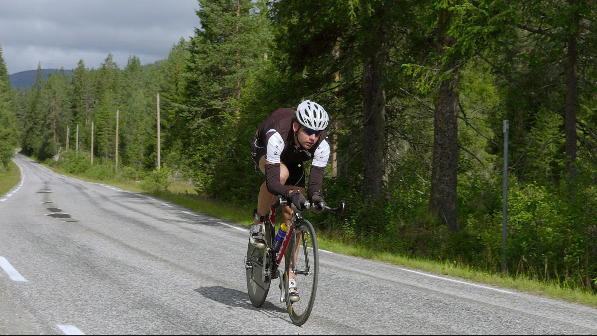 工人日报：足球不是一时求成的事 中国一直在折腾